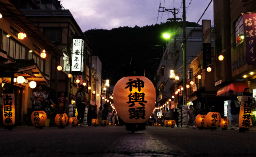 年の戸倉上山田温泉夏祭りのスケジュール 口コミを紹介 ながのwebタウン情報